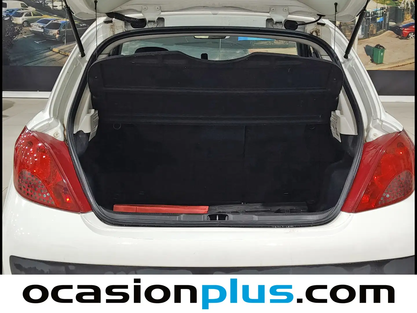 Foto Peugeot 207 Peugeot 207 1.4i X-Line (75 CV)