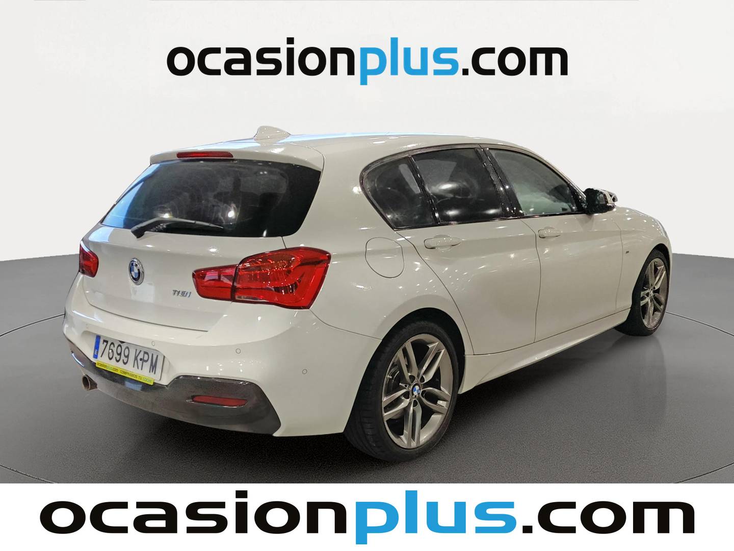 Foto trasera BMW Serie 1 BMW Serie 1 118i (136 CV) Pack M derecha