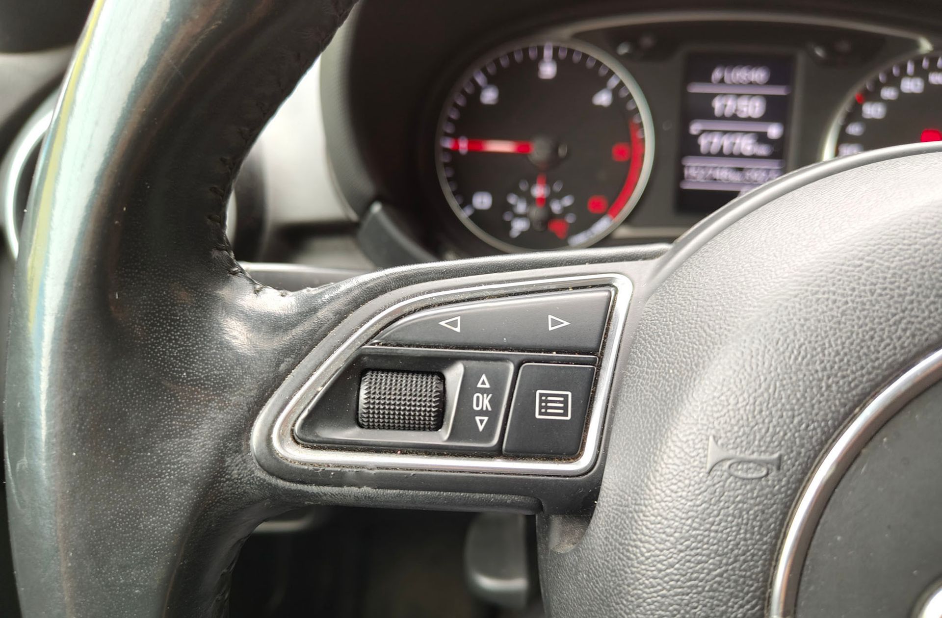 Audi A1 Sportback Adrenalin 1.6 TDI - foto 21