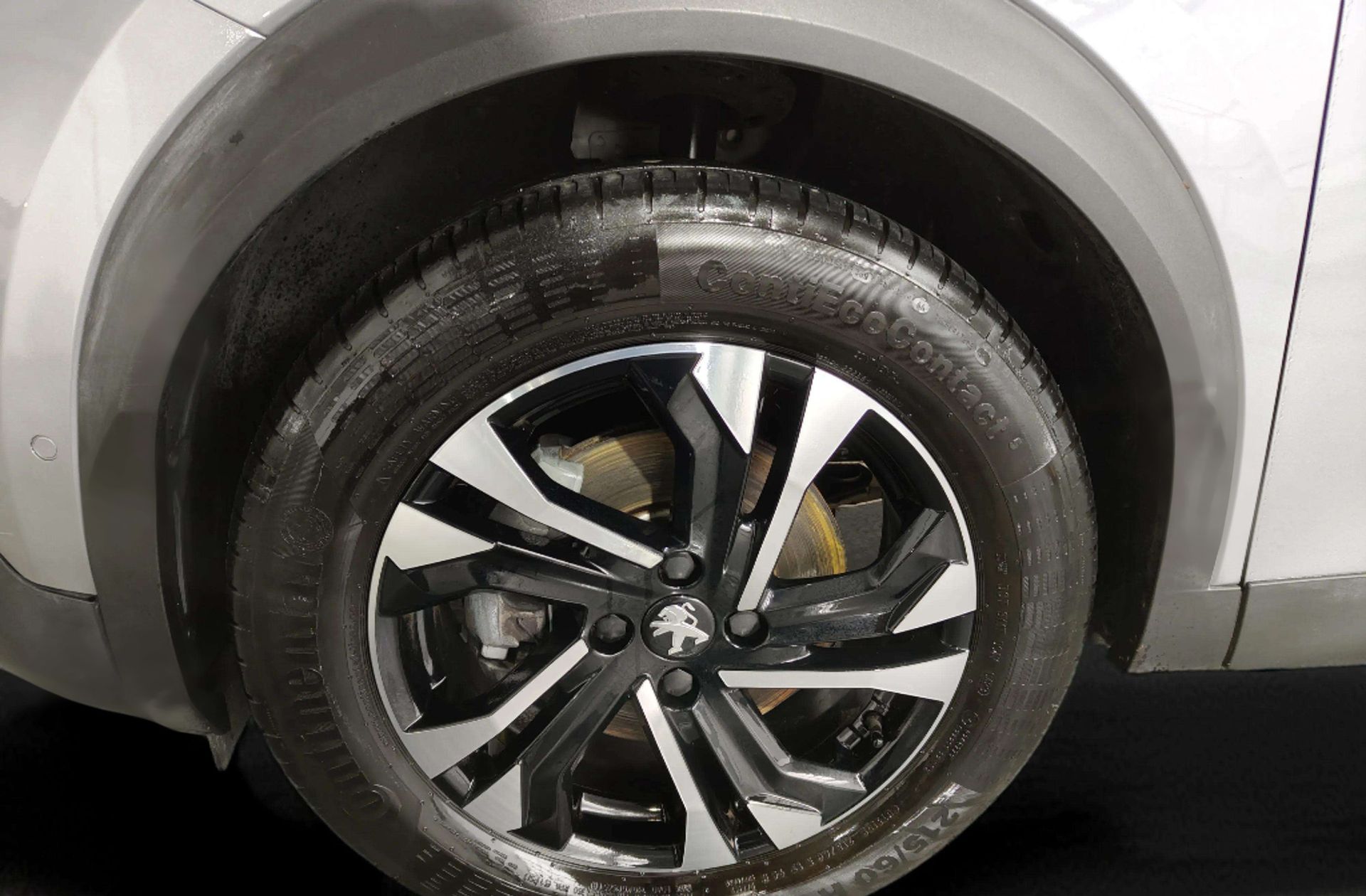 Peugeot 2008 BlueHDi 130 GT EAT8 - foto 42