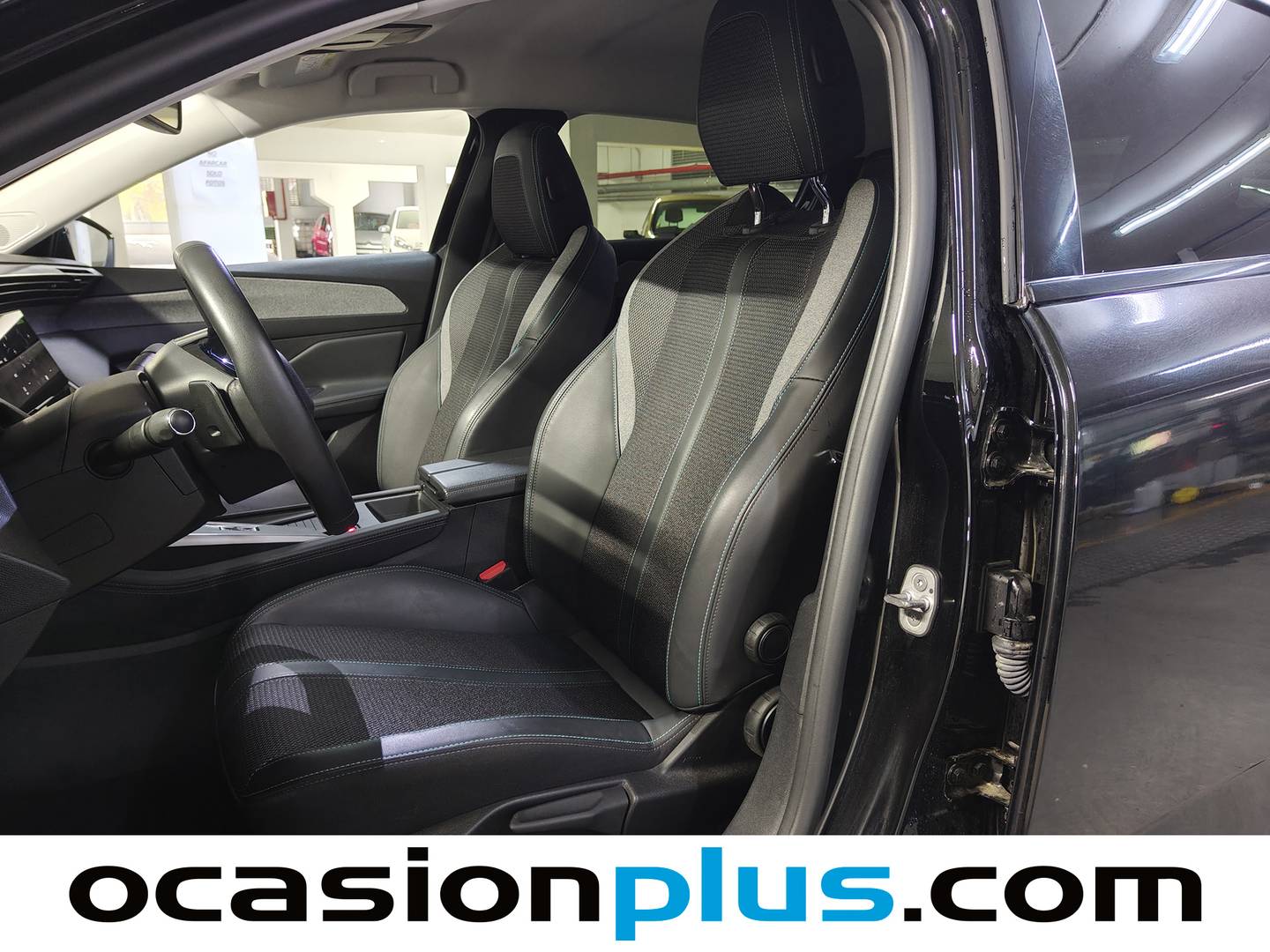 Foto Peugeot 308 Peugeot 308 BlueHDi 130 S&S Allure EAT8 (130 CV)