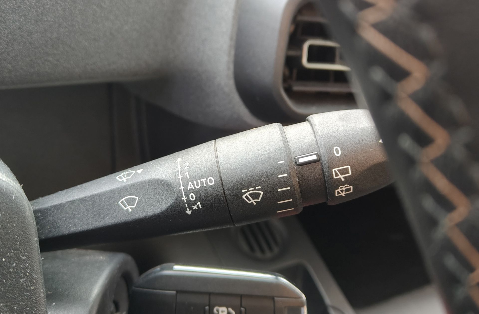 Peugeot Rifter BlueHDi 130 GT Long EAT8 - foto 25