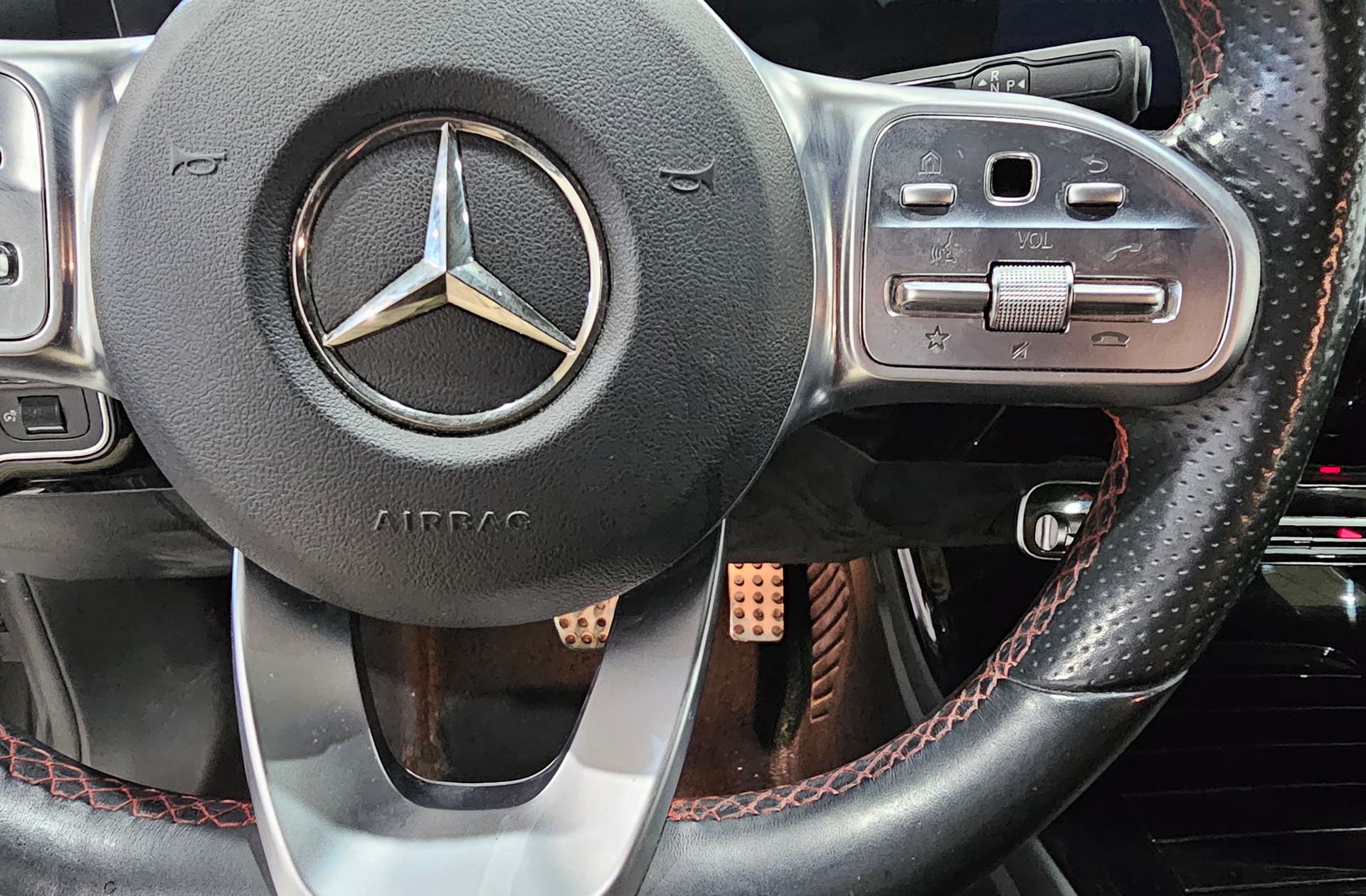 Mercedes-Benz Clase A 180 d Pack AMG - foto 33