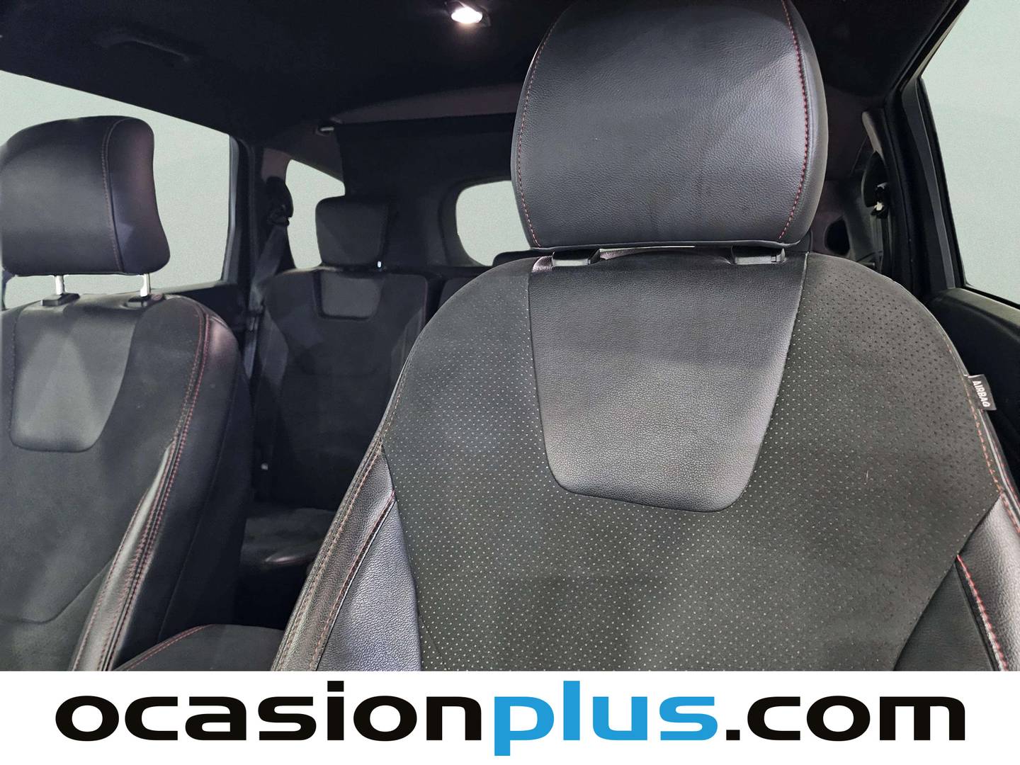 Equipamiento del Ford S-MAX Ford S-Max 2.0 TDCI Panther ST-Line Powershift (190 CV)