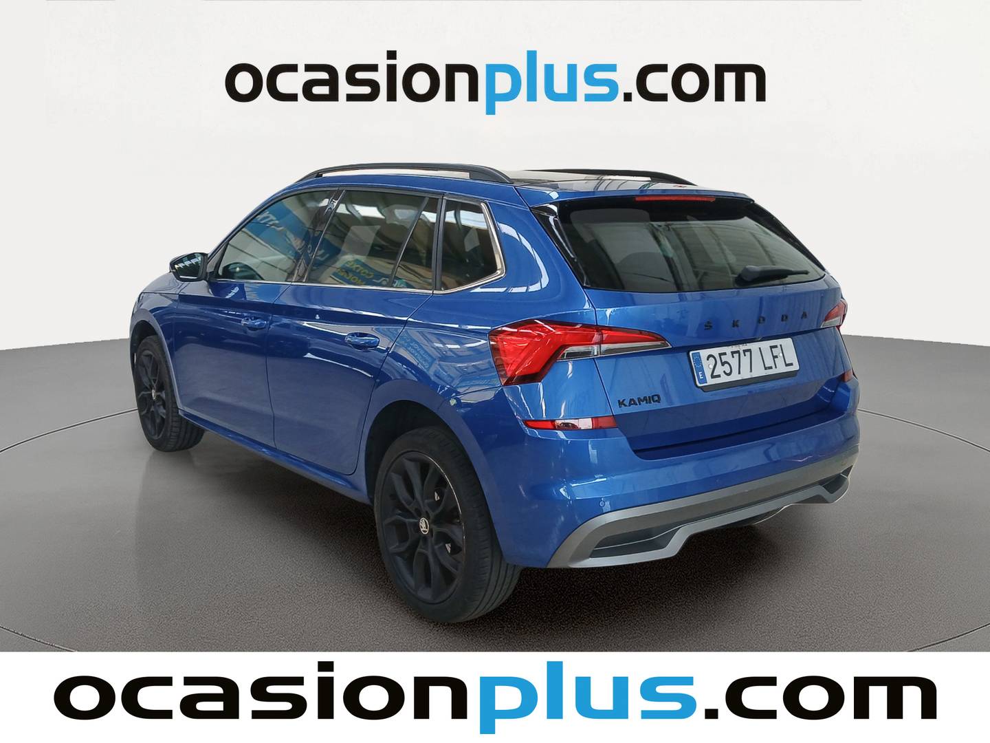 Foto trasera Skoda Kamiq Skoda Kamiq 1.0 TSI Sport (115 CV) izquierda
