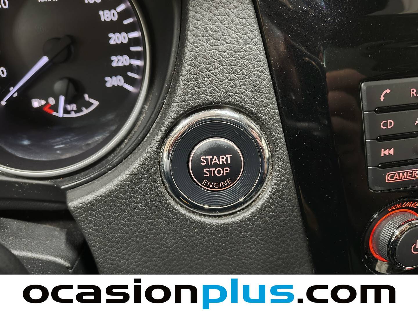 Foto Nissan QASHQAI Nissan Qashqai DIG-T 115 N-Connecta (115 CV)