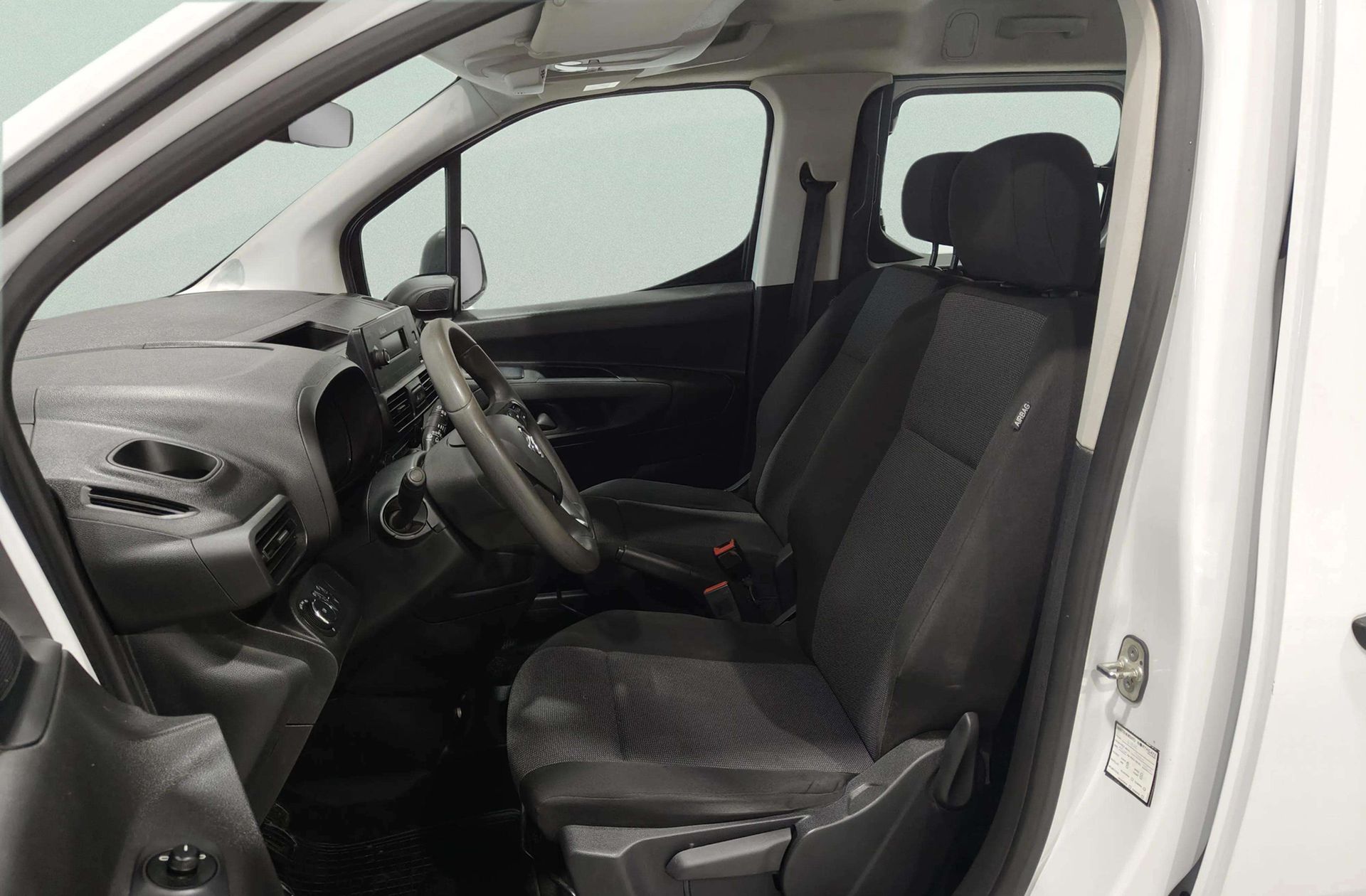 Opel Combo 1.5 TD Business Edition Plus L1 - foto 8