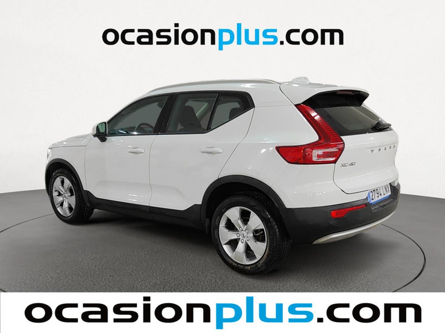 Foto Volvo XC40 Volvo XC40 T3 Momentum Auto (163 CV)