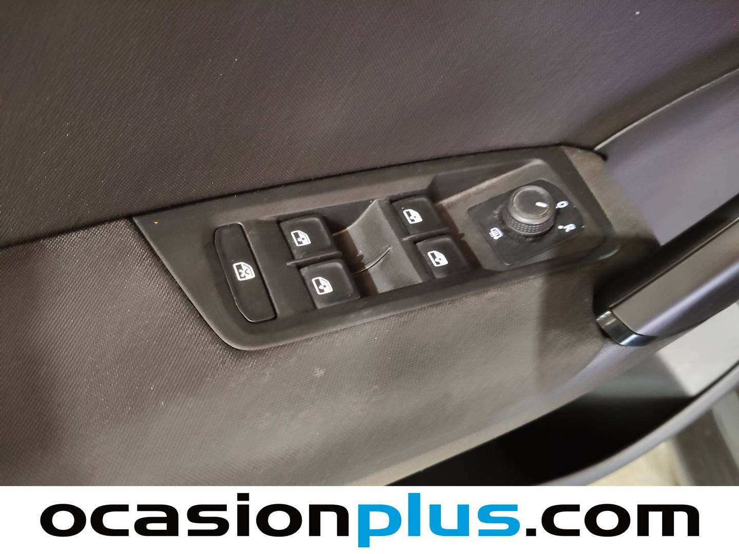 Foto Volkswagen Touran Volkswagen Touran Business 1.5 TSI 7 Plazas (150 CV) DSG