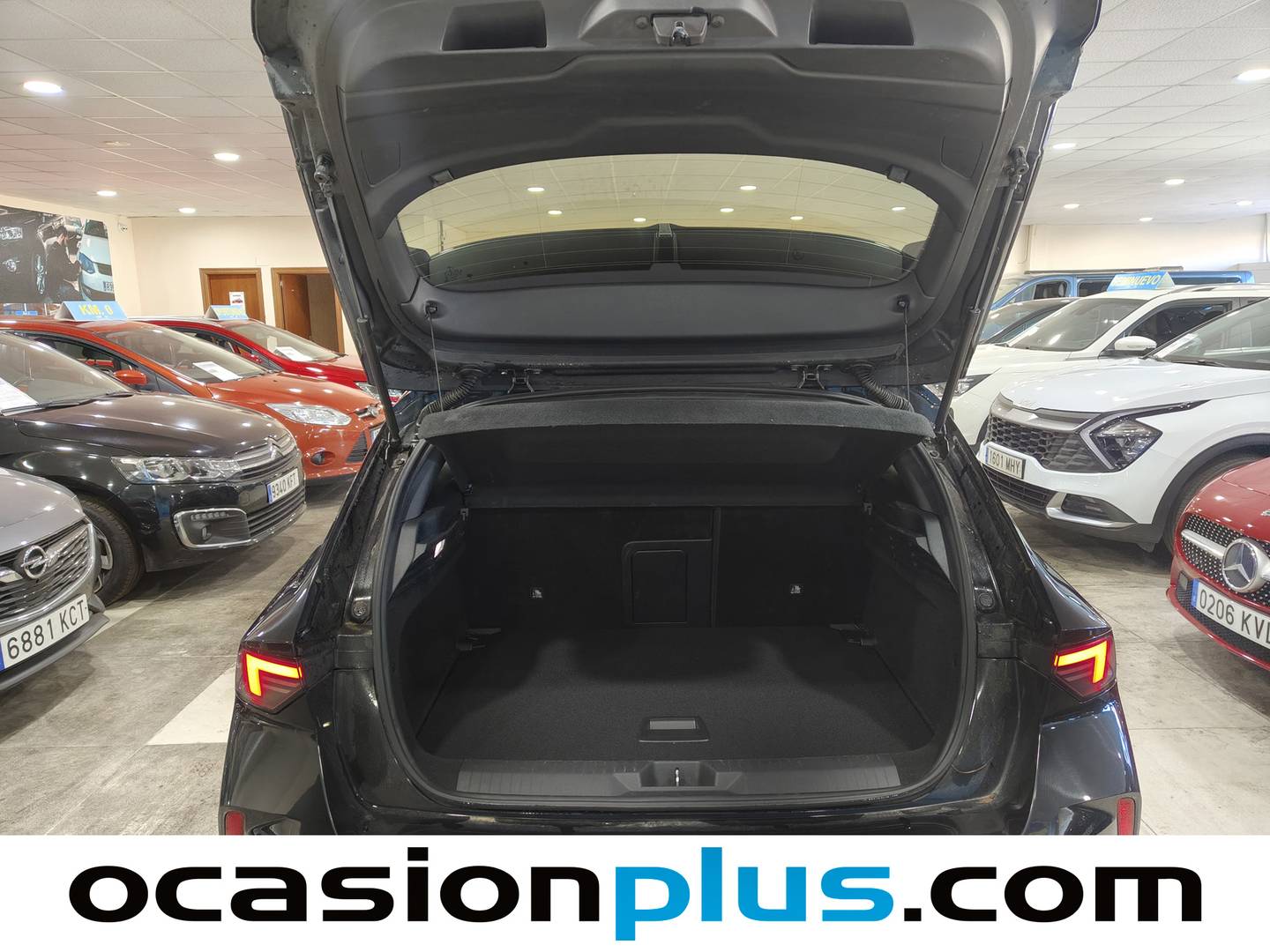 Fotos maletero Opel Astra Opel Astra 1.5D DTH GS Auto (130 CV)