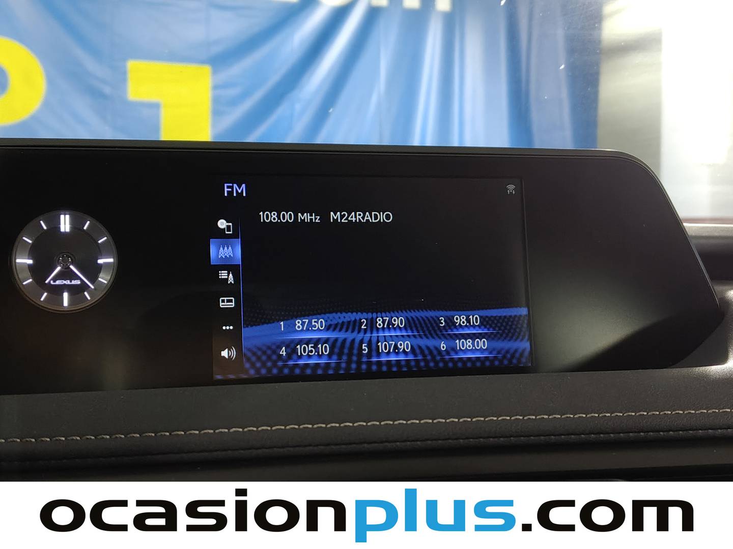 Foto Lexus UX Lexus UX 250h Premium 4WD (184 CV)