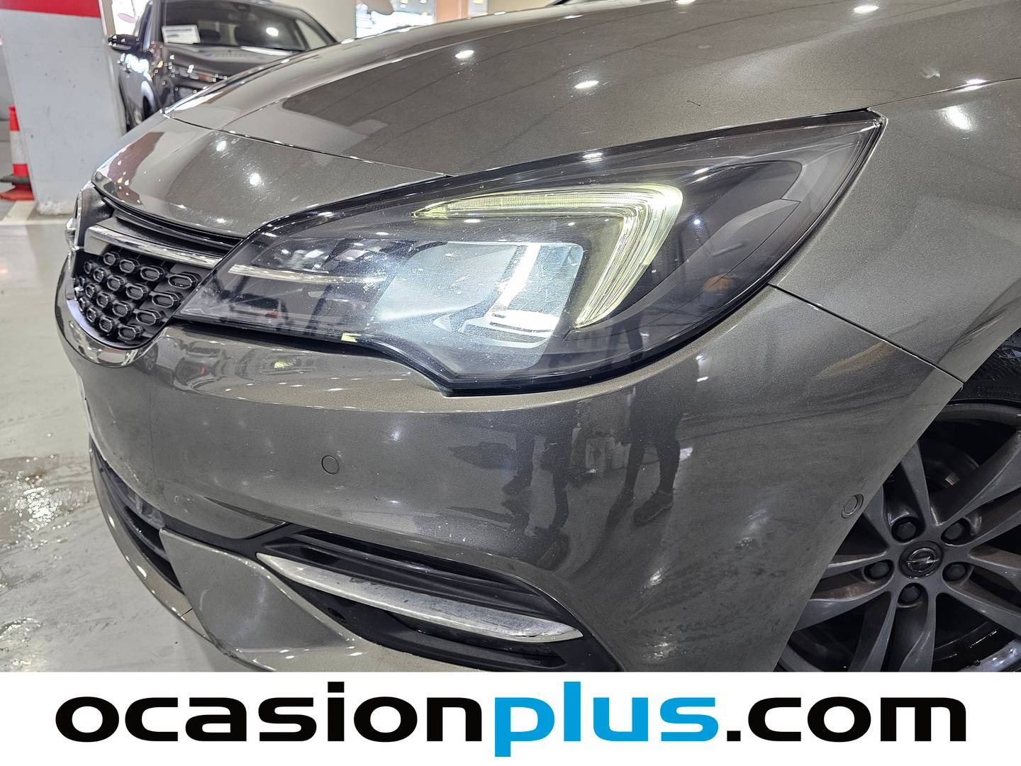 Foto Opel Astra Opel Astra 1.5D DVH Design & Tech (122 CV)