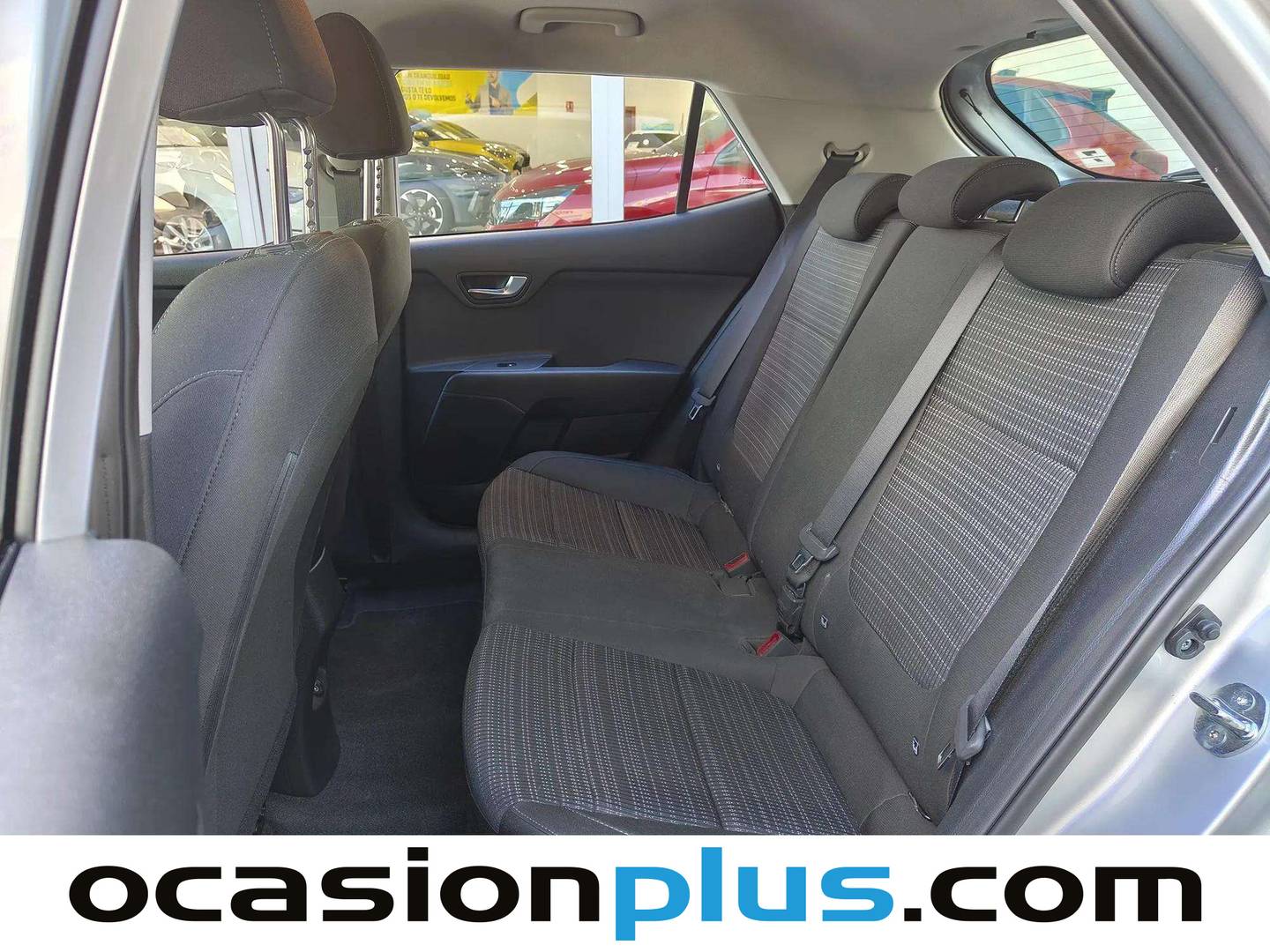 Foto asientos traseros KIA Stonic Kia Stonic 1.2 DPi Drive (84 CV)