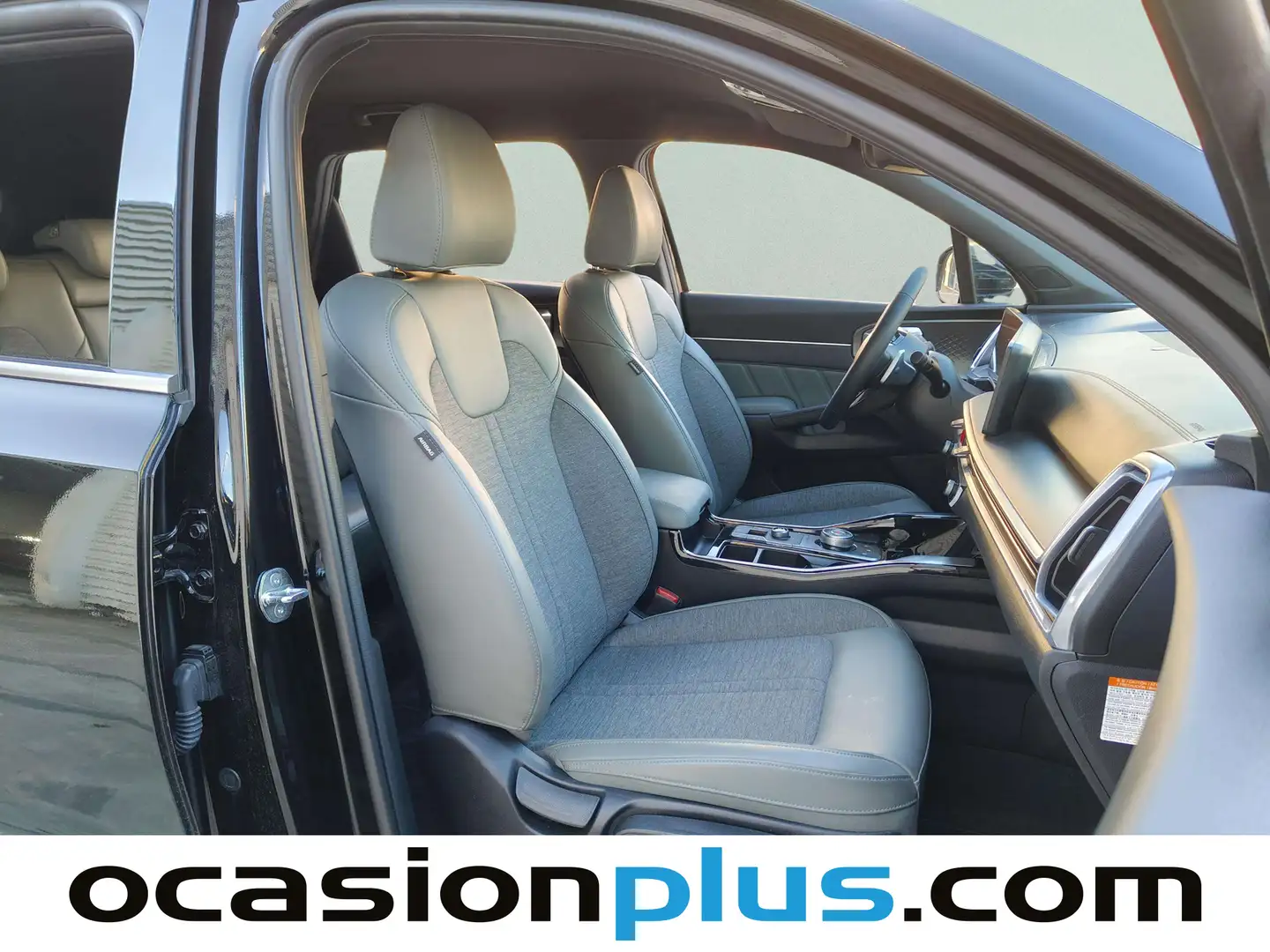 Foto KIA Sorento Kia Sorento 1.6 T-GDi HEV Drive 4x2 (230 CV) 7 Plazas