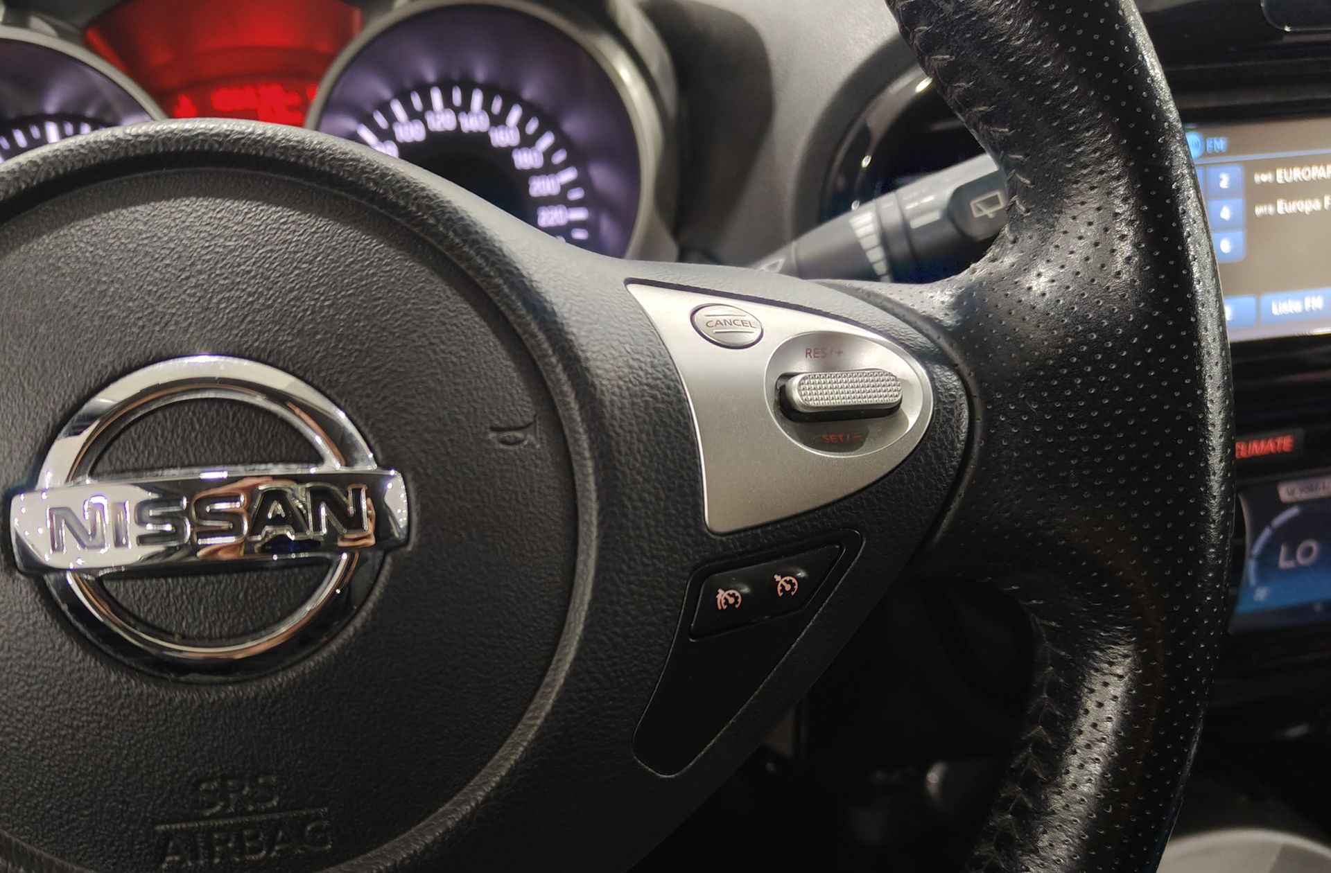 Nissan Juke DIG-T Acenta - foto 24