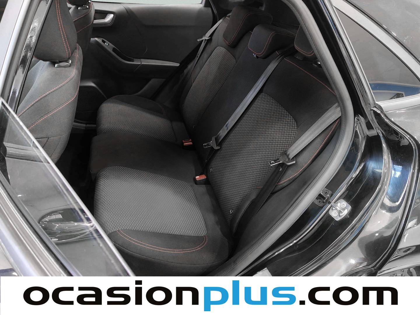 Foto asientos traseros Ford Puma Ford Puma 1.0 EcoBoost MHEV ST-Line (125 CV)