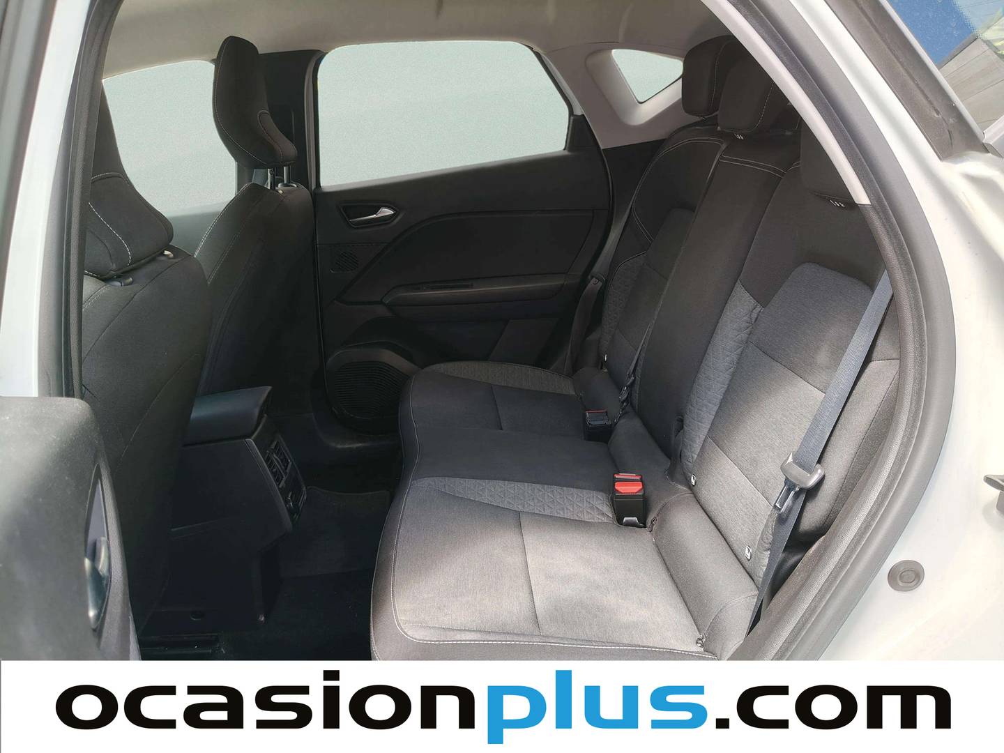 Foto asientos traseros Mitsubishi ASX Mitsubishi ASX 130T MHEV Motion (140 CV)