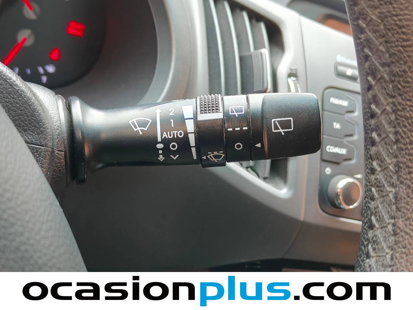 Equipamiento del KIA Sportage KIA Sportage 1.7 CRDI VGT Drive 4x2 (115 CV)