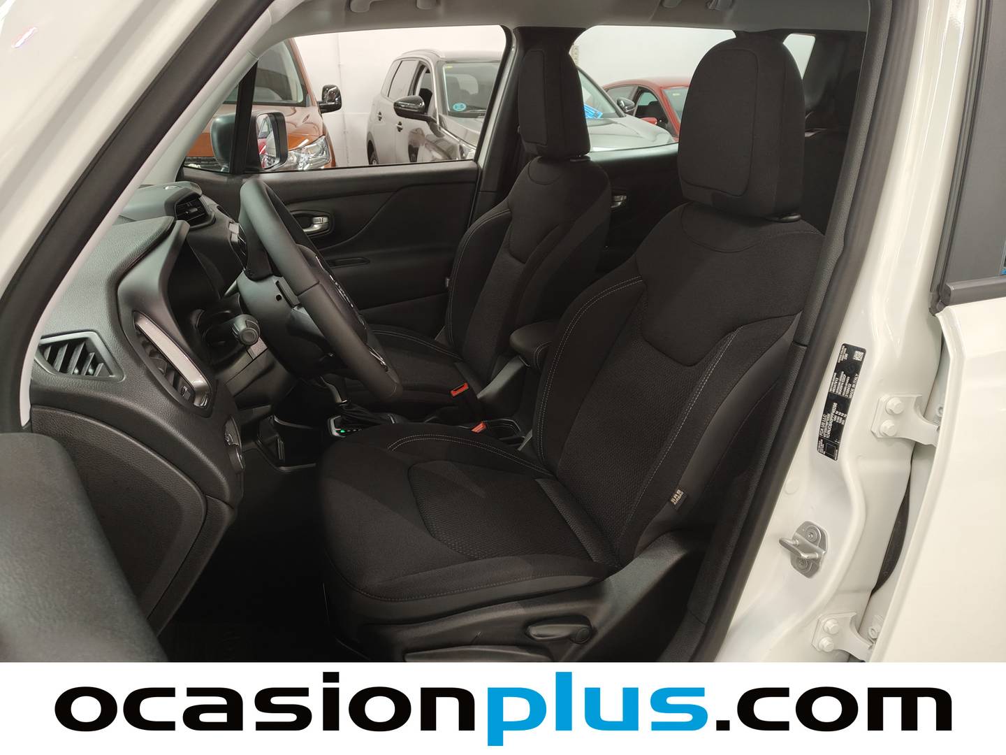 Foto asientos delanteros Jeep Renegade Jeep Renegade eHybrid Longitude ATX (130 CV)