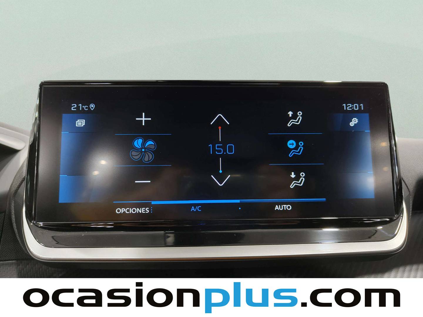 Foto Peugeot 2008 Peugeot 2008 PureTech 130 S&S Allure Pack EAT8 (130 CV)