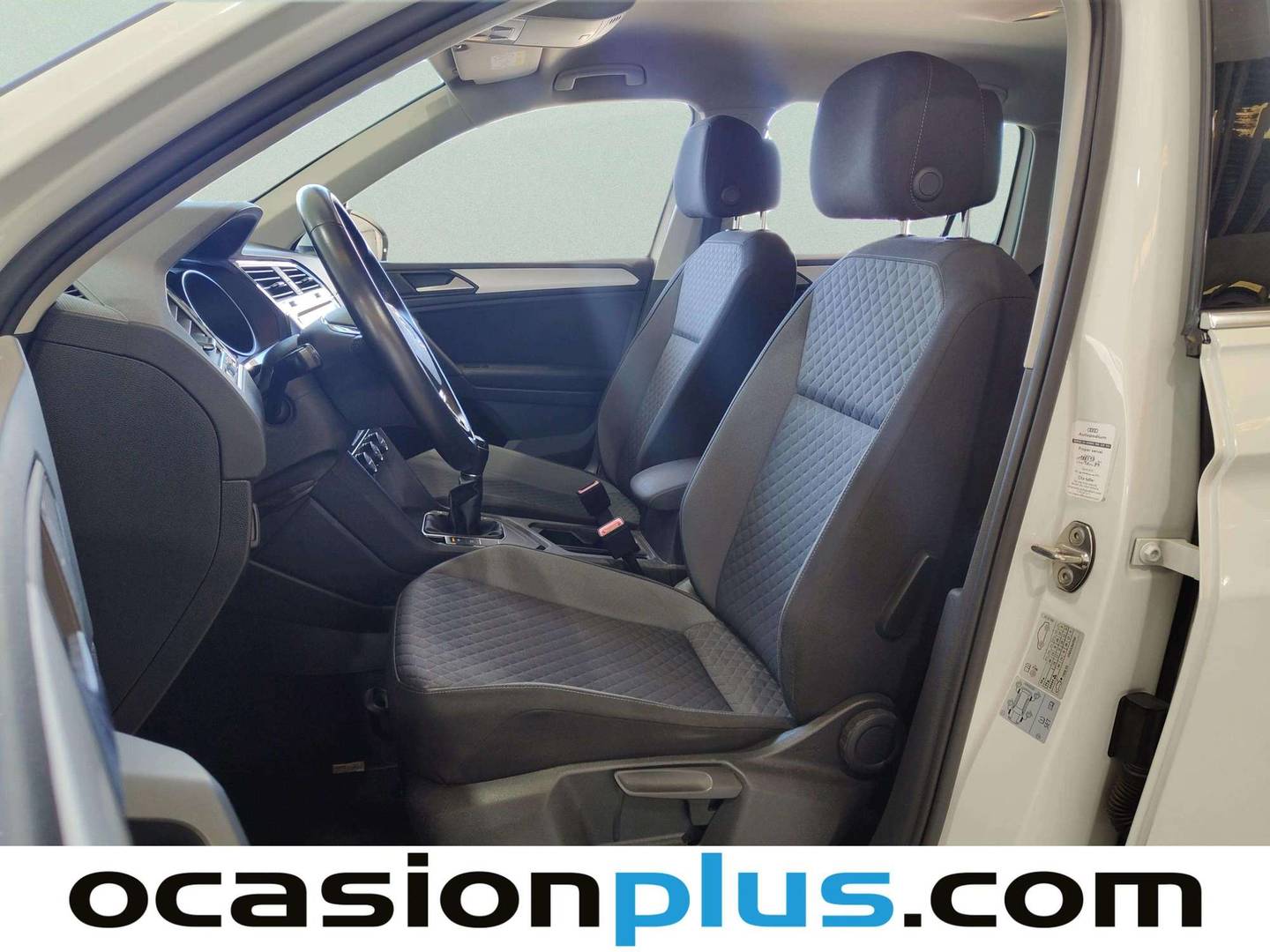 Foto Volkswagen Tiguan Volkswagen Tiguan Advance 1.5 TSI (130 CV)Pack R-Line