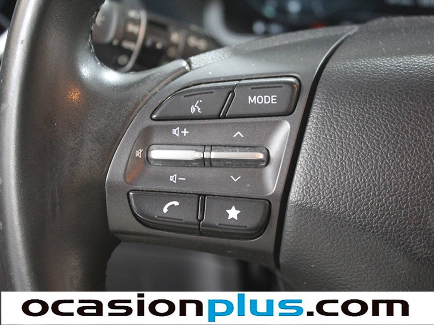 Foto Hyundai Kona Hyundai Kona 1.0 TGDi 48V Maxx 4x2 (120 CV)