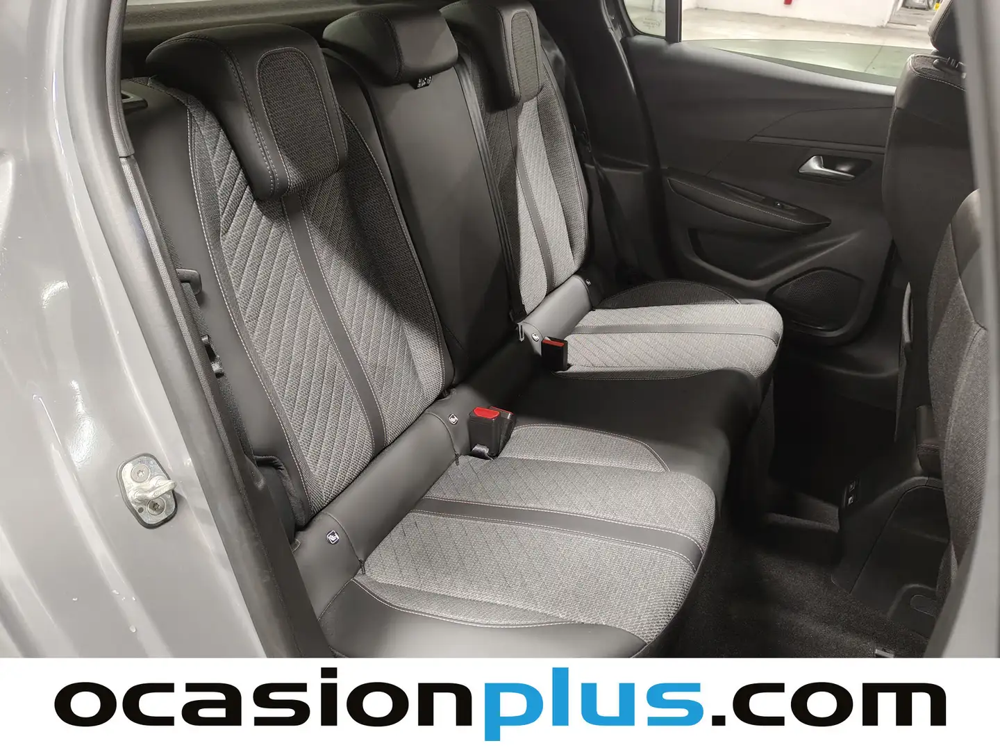 Foto Peugeot 208 Peugeot 208 PureTech 100 Allure (100 CV)