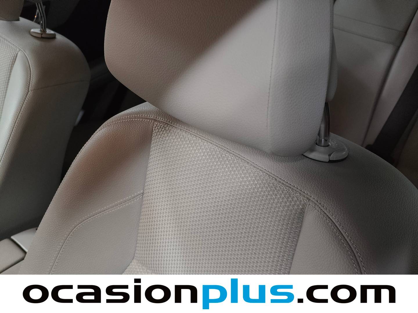 Extras y acabados del Mercedes Clase GLK Mercedes Clase GLK 220 CDI BE 4Matic (170 CV)