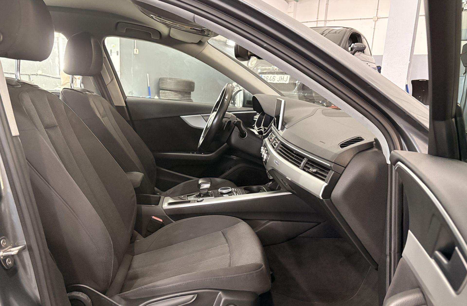 Audi A4 Avant 2.0 TDI quattro S tronic - foto 20