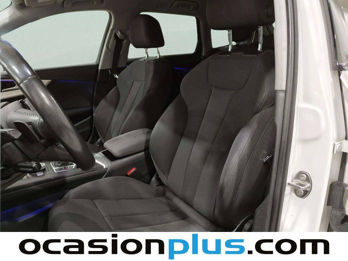 Equipamiento del Audi A4 Audi A4 Avant Black line 2.0 TDI (150 CV) S tronic