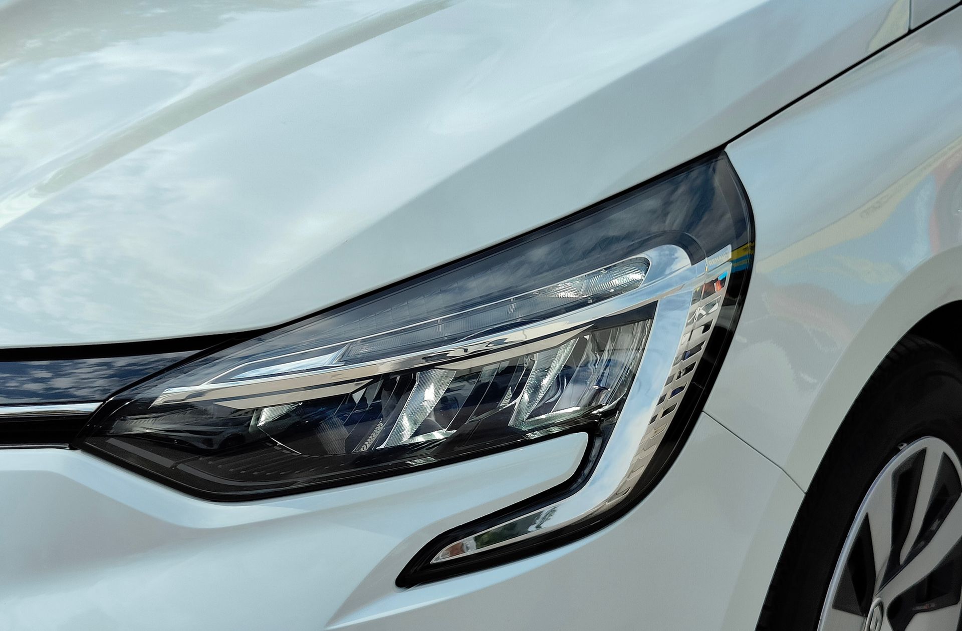 Renault Clio Equilibre TCe - foto 12