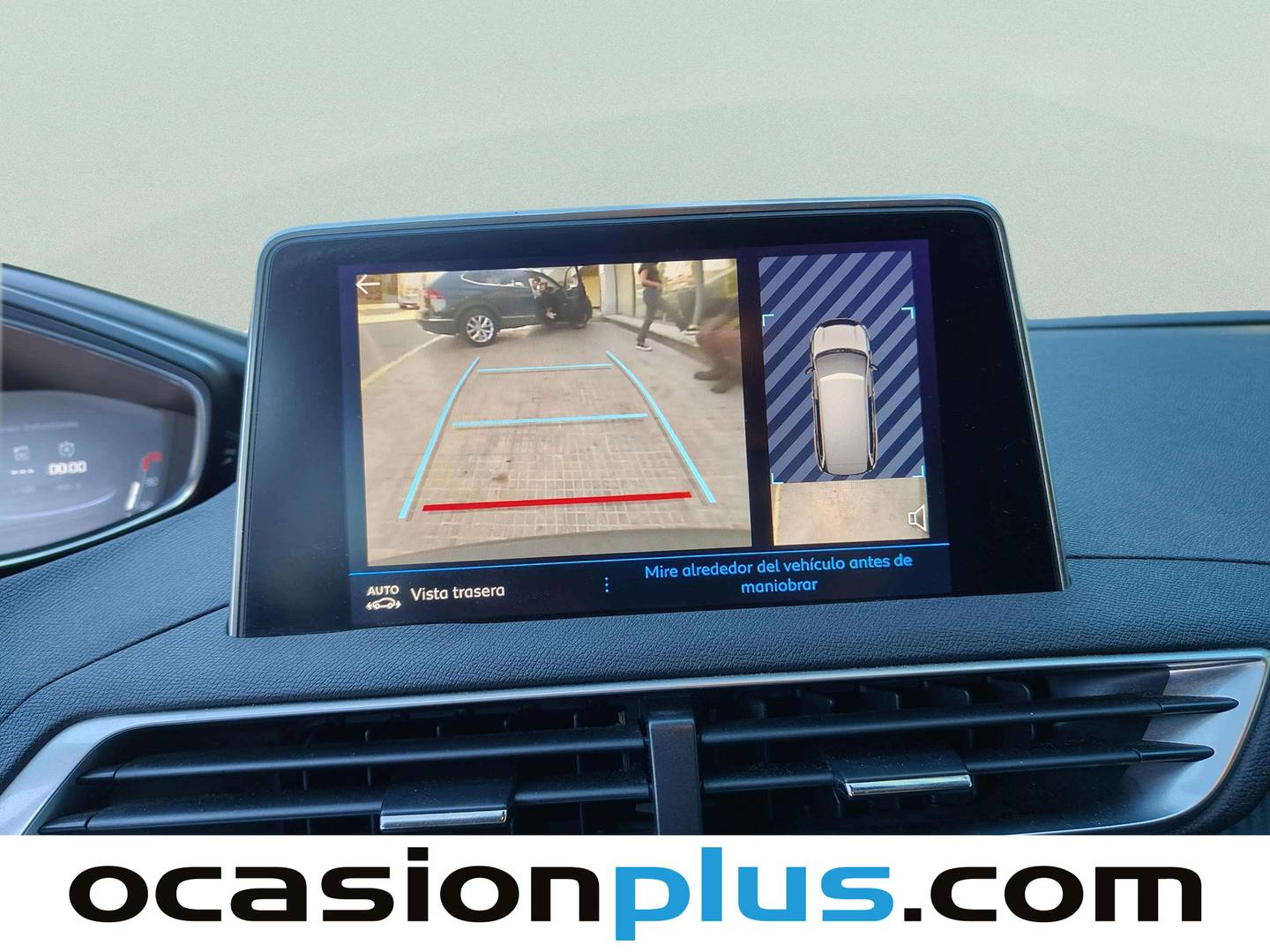 Equipamiento del Peugeot 5008 Peugeot 5008 1.2L PureTech S&S Active (130 CV) 7 Plazas