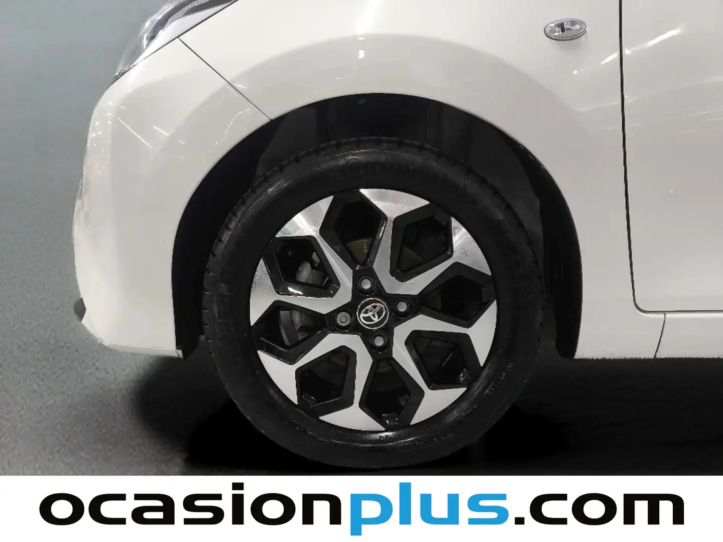 Foto Toyota Aygo Toyota Aygo 1.0 70 X-Play (72 CV)