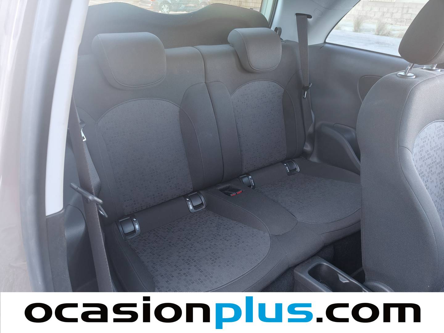 Foto Opel Adam Opel Adam 1.4 XEL Glam (87 CV)