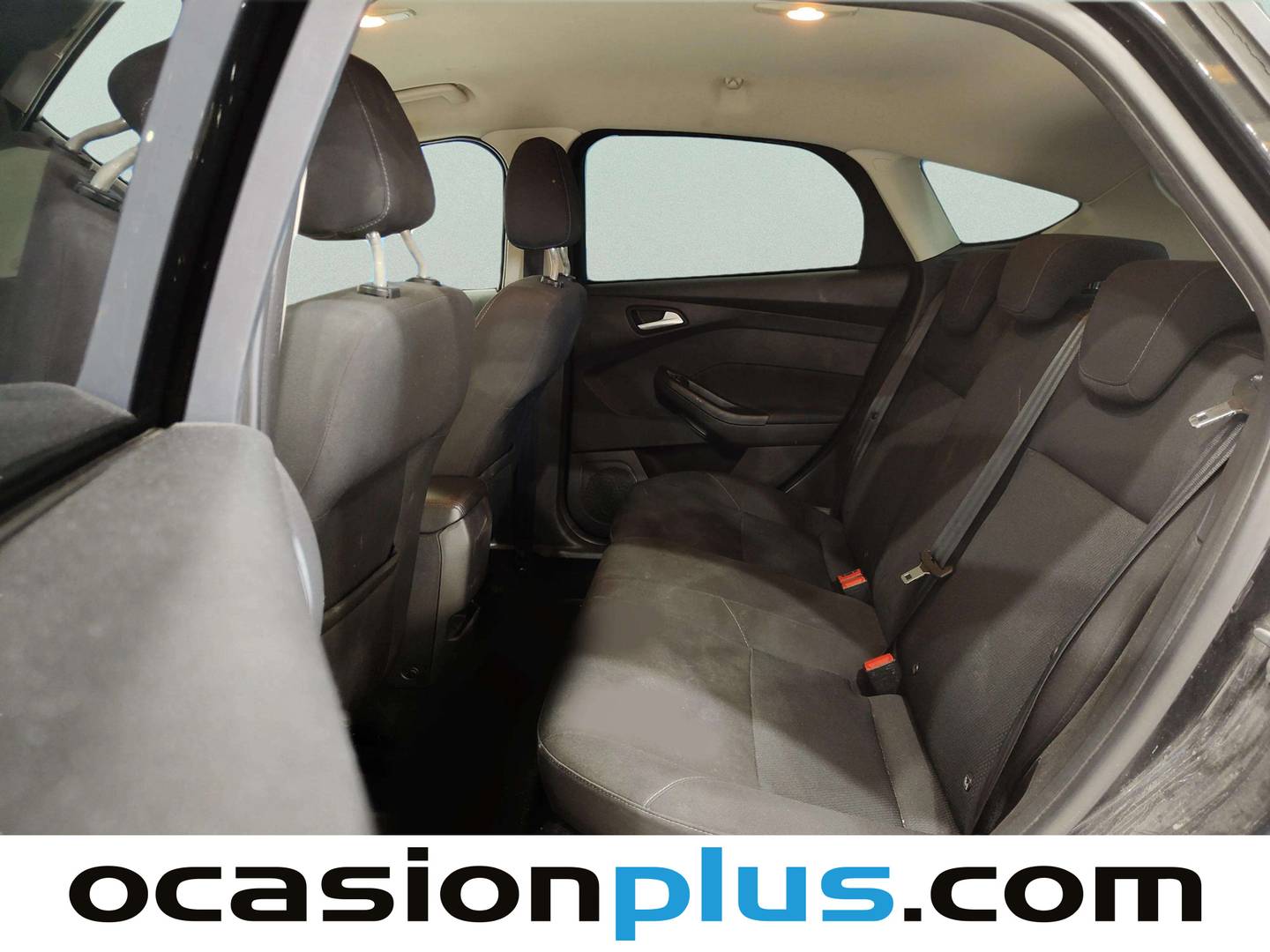 Foto asientos traseros Ford Focus Ford Focus 1.6 TDCI Trend+ (115 CV)