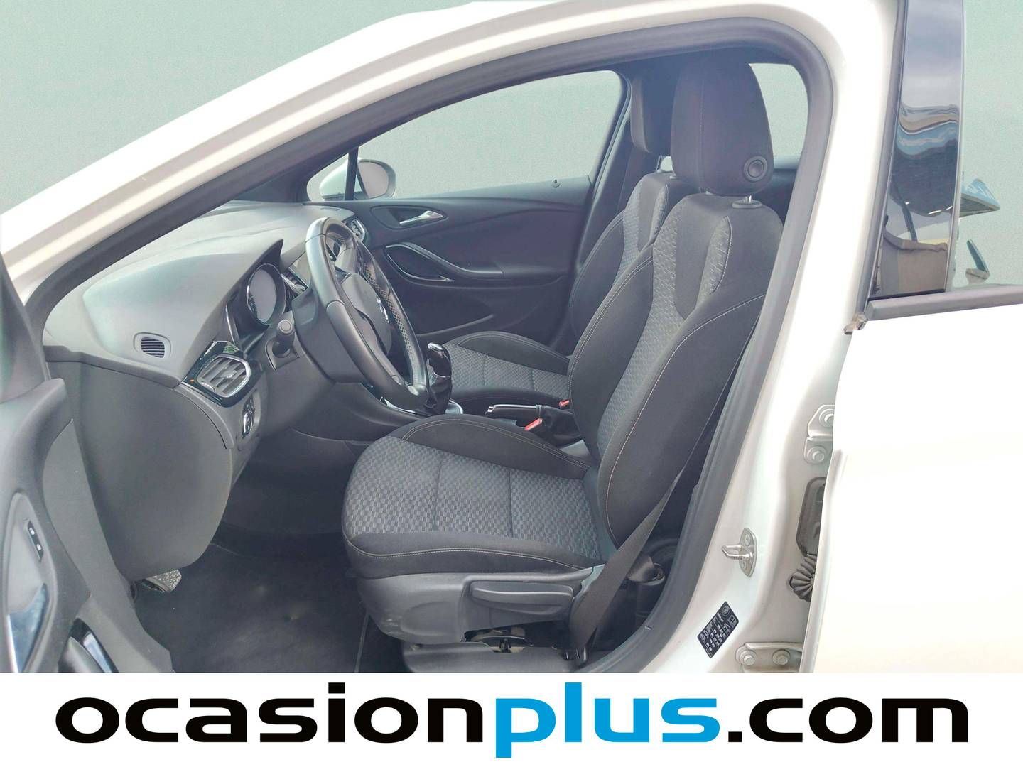 Foto asientos delanteros Opel Astra Opel Astra 1.4 Turbo S&S Dynamic (125 CV)