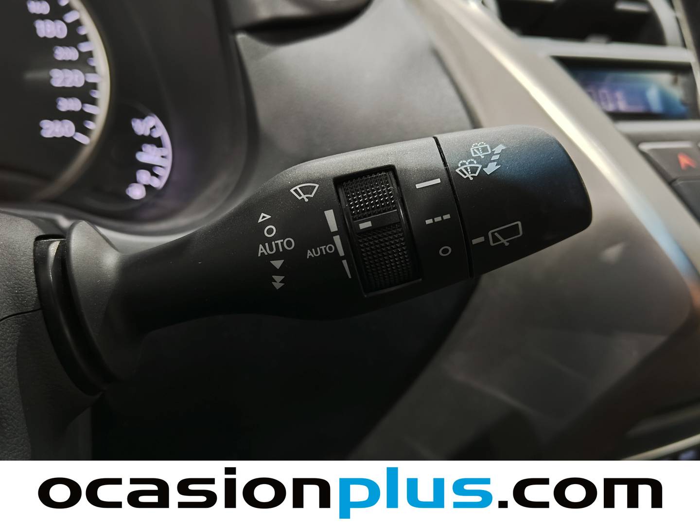 Lexus NX Lexus NX 300h Corporate 2WD + Navibox (197 CV) al mejor precio