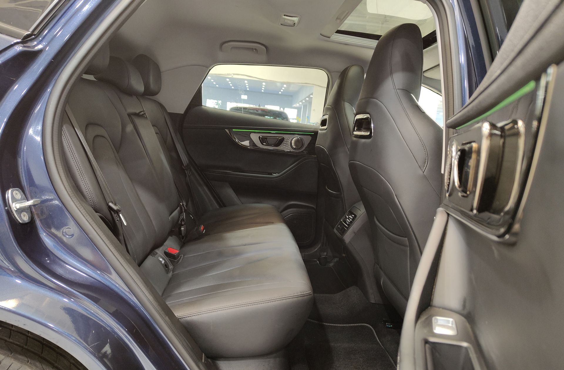 Omoda 5 Premium 1.6 T-GDi - foto 23