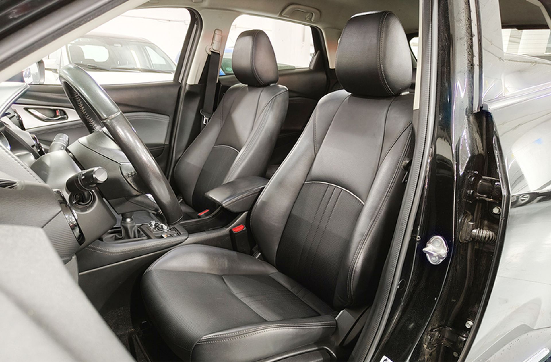 Mazda CX-3 1.8 D Zenith 2WD - foto 12
