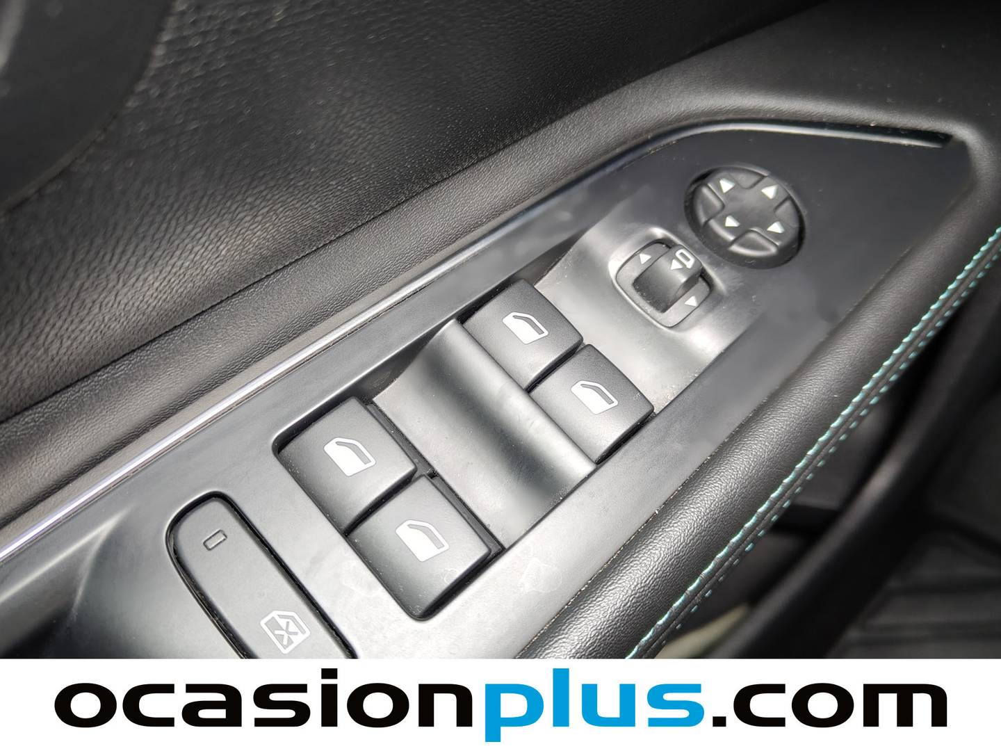 Foto Peugeot 5008 Peugeot 5008 PureTech 130 S&S Allure Pack EAT8 (130 CV) 7 Plazas