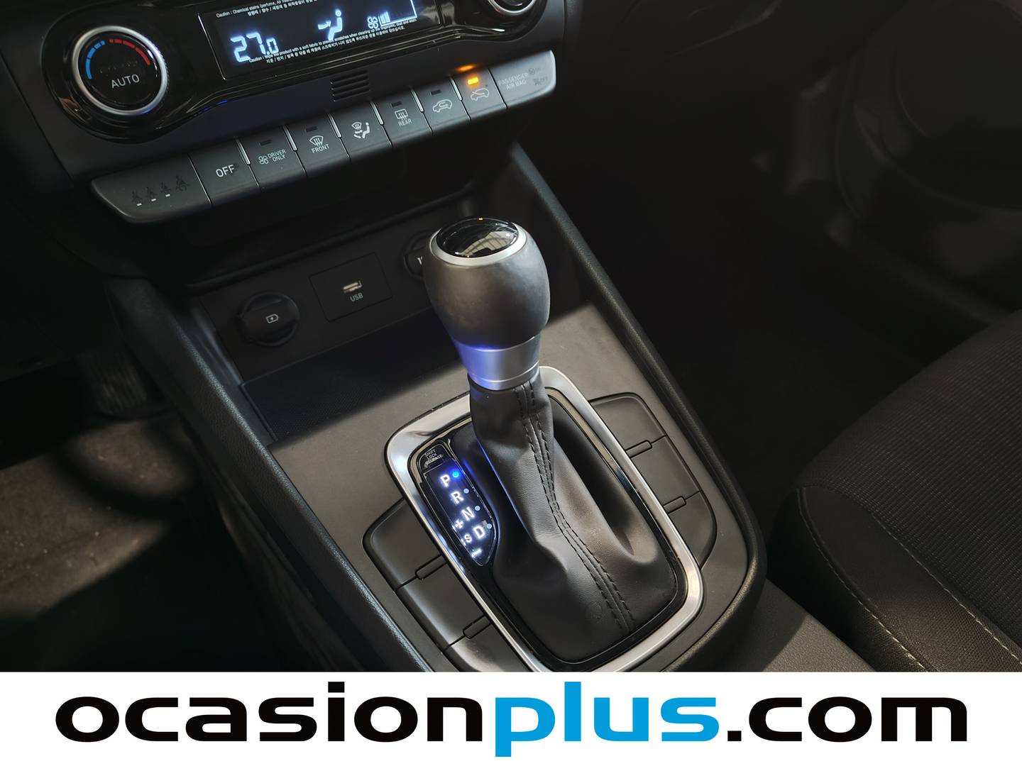 Foto Hyundai Kona Hyundai Kona 1.6 GDI HEV Maxx DCT (141 CV)