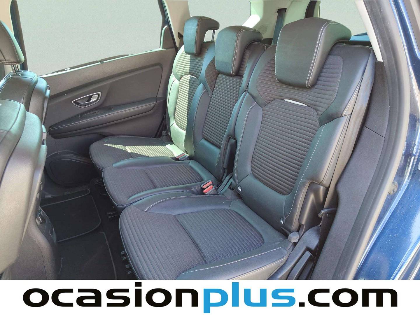 Foto asientos traseros Renault Grand Scénic Renault Grand Scenic Zen Energy dCi (130 CV) 7 Plazas