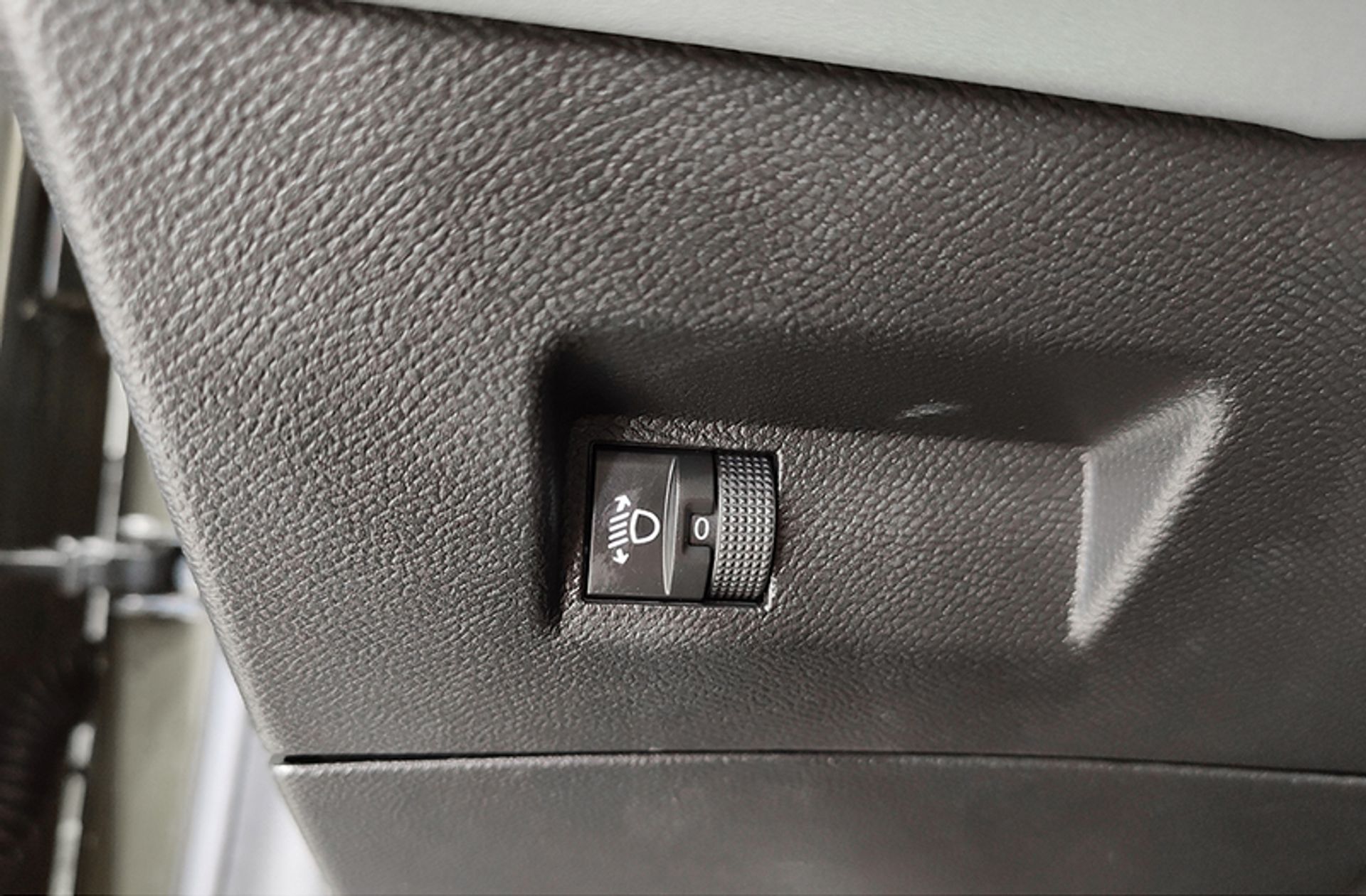 Lancia Ypsilon Hybrid - foto 21