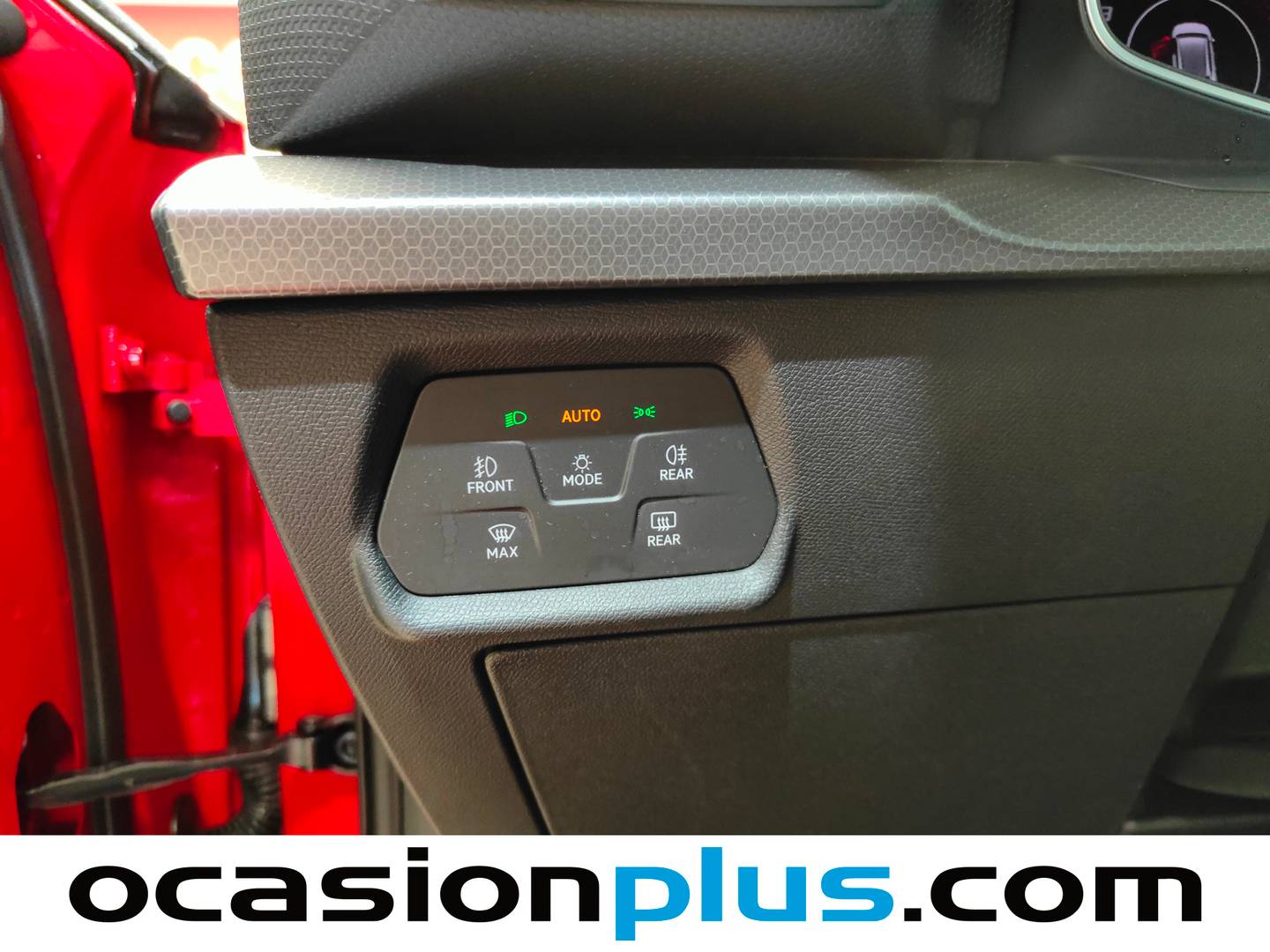 Extras y acabados del Seat León SEAT León ST ST 1.0 TSI S&S Style XL (110 CV)