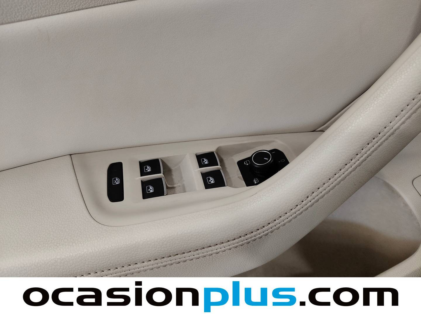 Volkswagen Passat Volkswagen Passat Sport 2.0 TDI (150 CV) DSG al mejor precio