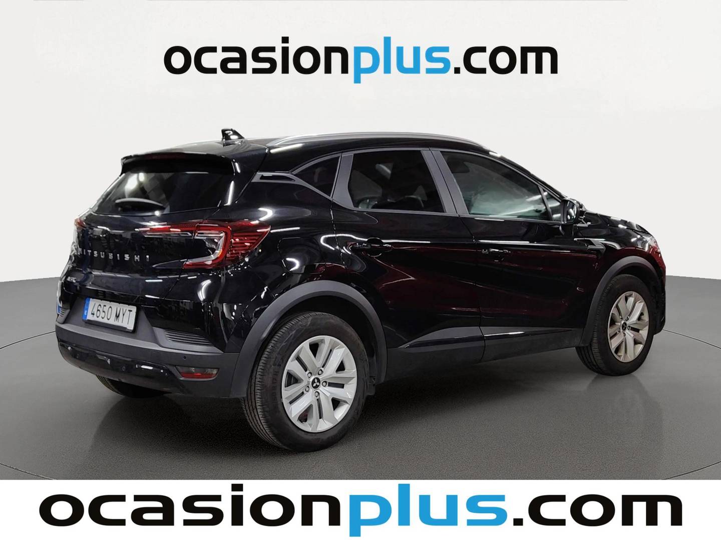 Foto trasera Mitsubishi ASX Mitsubishi ASX 130T MHEV Motion (140 CV) derecha