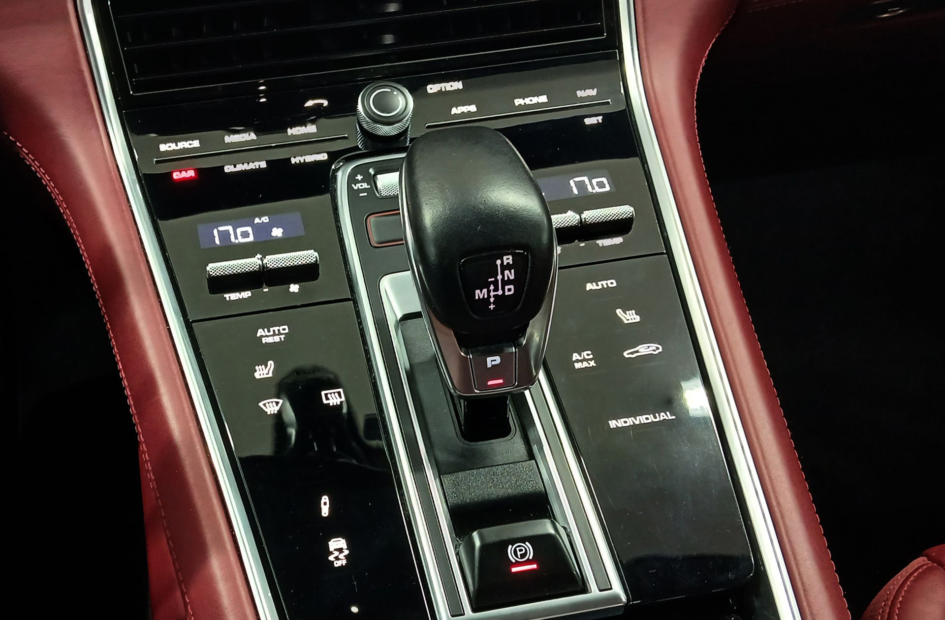 Porsche Panamera 4 E-Hybrid - foto 5