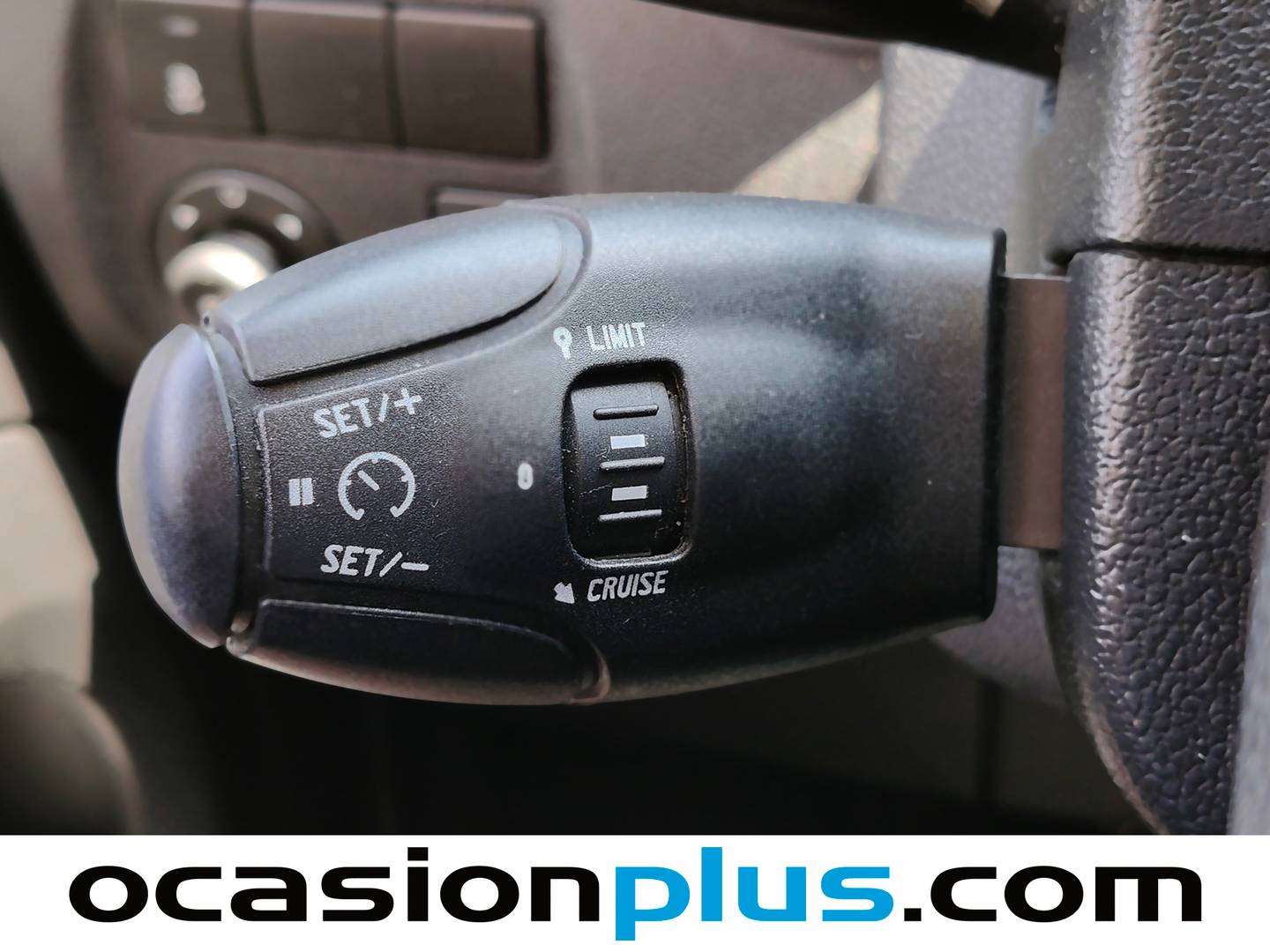 Extras y acabados del Citroën Berlingo Citroën Berlingo Furgon BlueHDi (75 CV)