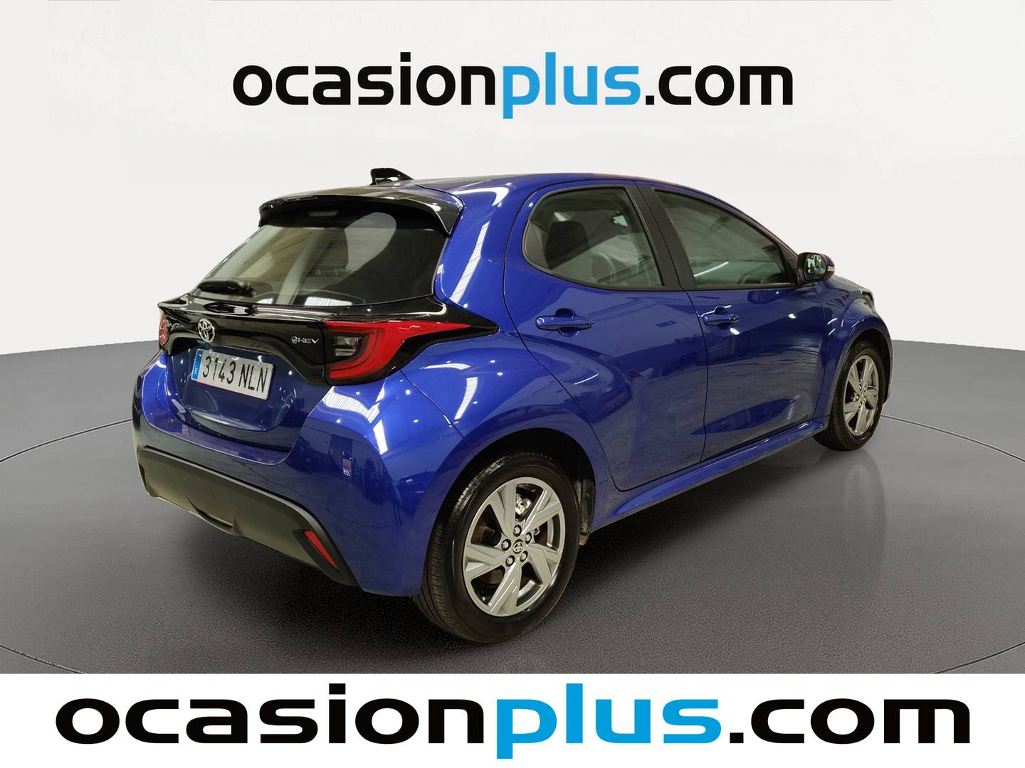 Foto trasera Toyota Yaris Toyota Yaris 120H Active Plus (116 CV) derecha