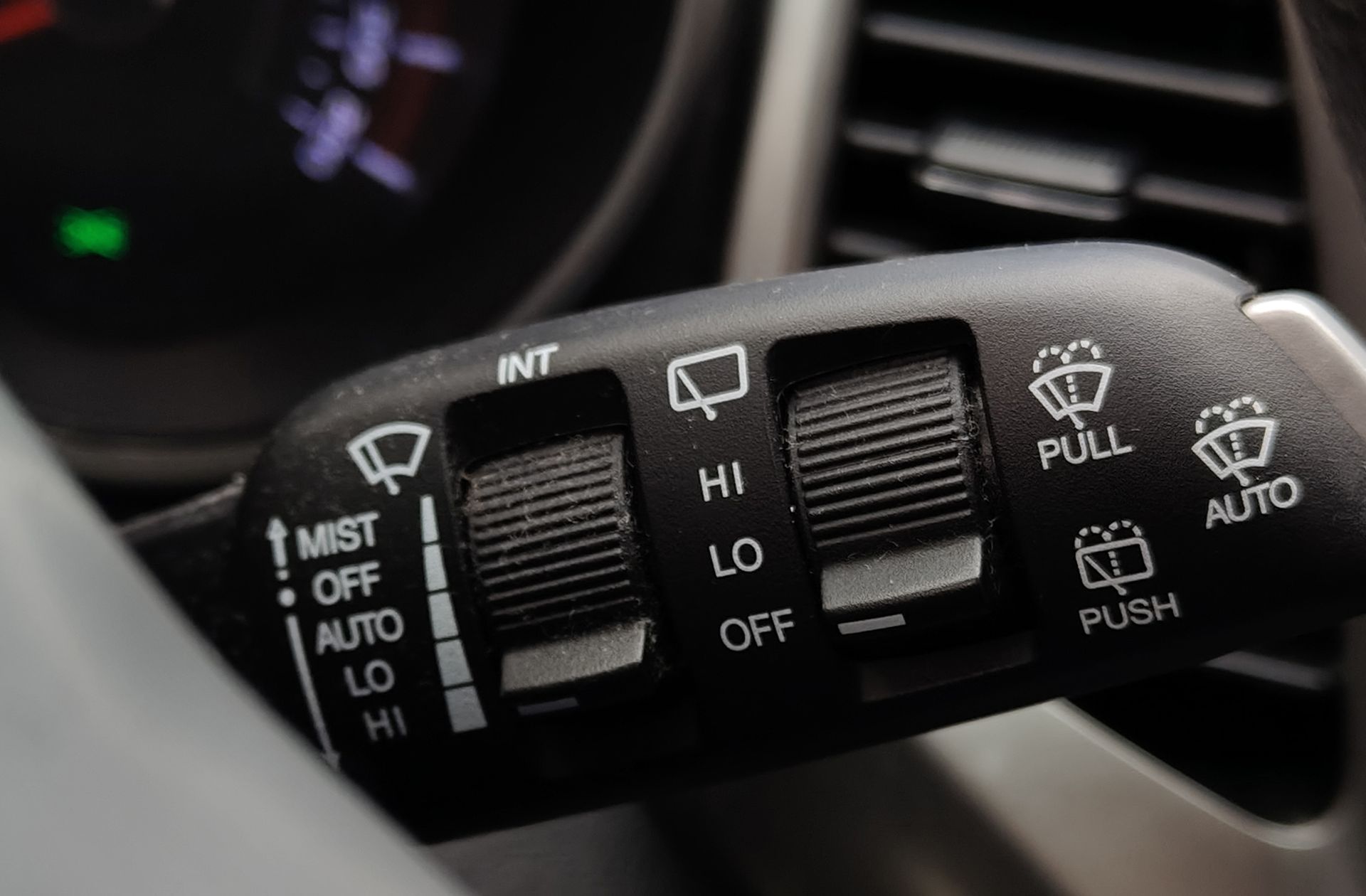 SsangYong Tivoli G16 1.6 Premium 4x2 - foto 23